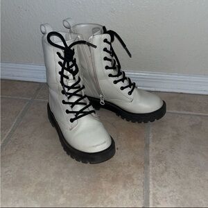 Kids Khari  Combat Lace Up Boots Size 1